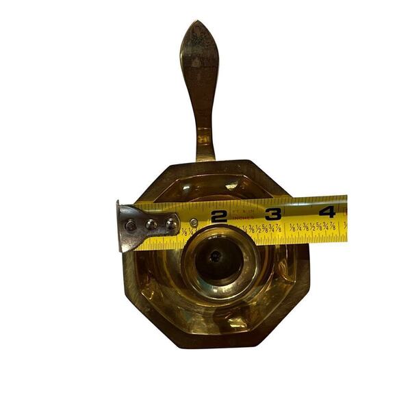 Vintage pair of solid brass octagon chamberstick candle holder w/ handle. - Picture 8 of 10